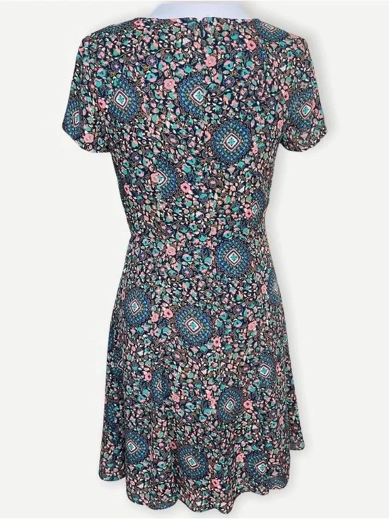 J.Crew Women’s Short Sleeve V-neck Floral Paisley Flutter Chiffon Dress Size 4 - Picture 3 of 12